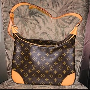 Louis Vuitton Bolougne 30